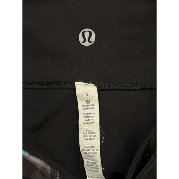 Lululemon Flower Waistband Cropped Leggings Women's size 4 - Picture 3 of 3